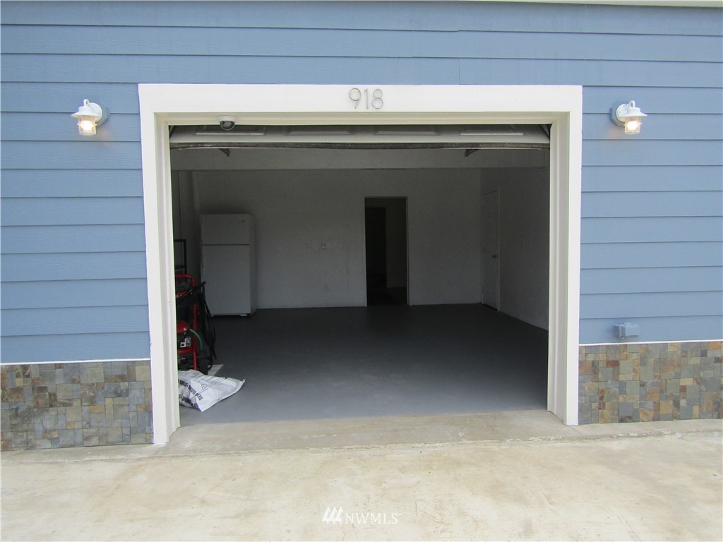 918 Ramer Avenue Hoquiam, WA 98550 - Photo 9 of 34 Gallery Image 9