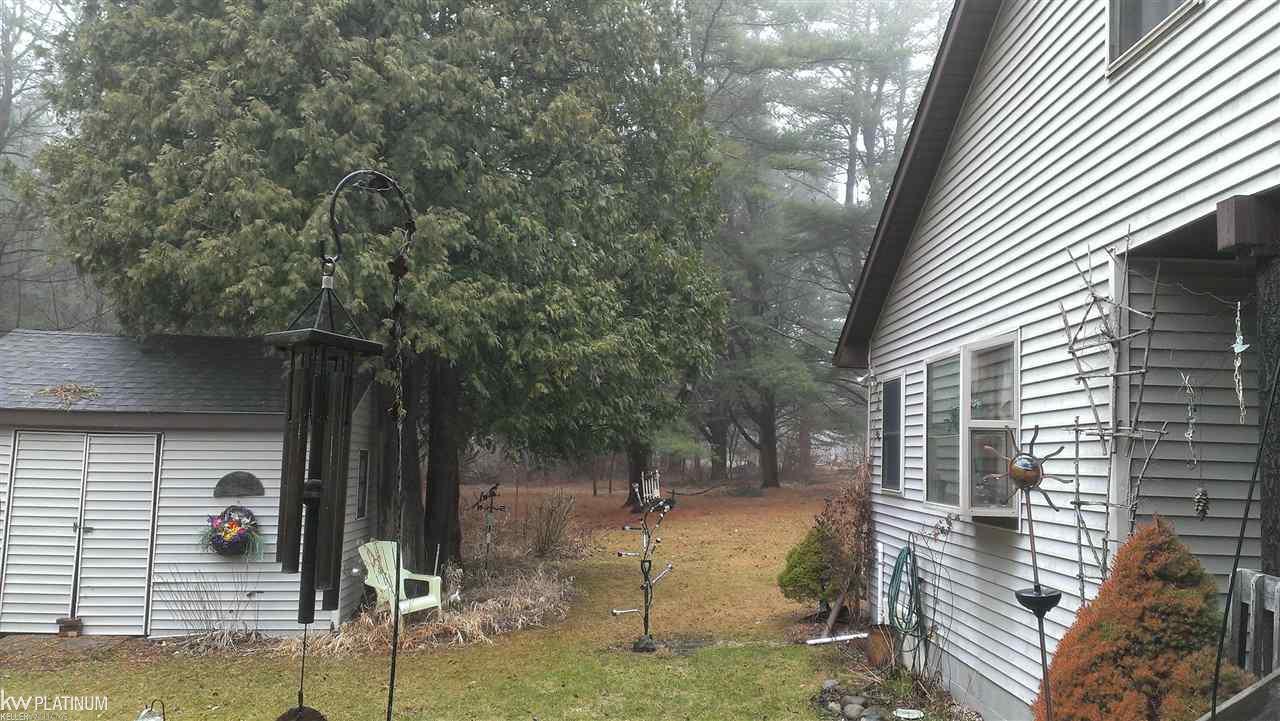 7230 Harrington Road Lexington, MI 48450 - Photo 16 of 53