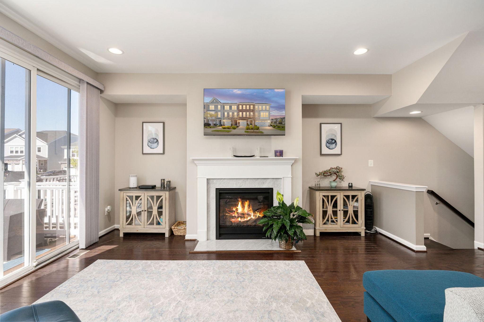 650 Aspen Road, Unit 108 Stafford, VA 22554 - Photo 11 of 25 Bright Natural Light & Beautiful Fireplace