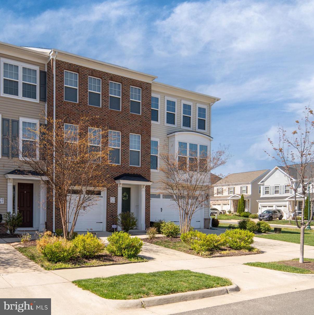 650 Aspen Road, Unit 108 Stafford, VA 22554 - Photo 4 of 30 a front view of a house