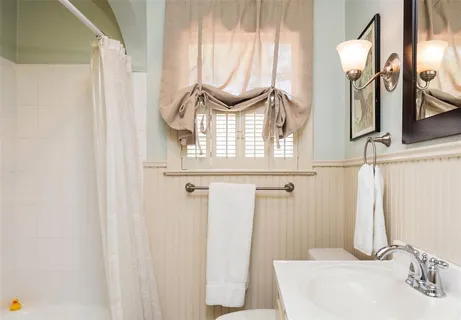 $3,400 | 5122 West Amherst Avenue, Dallas, TX 75209