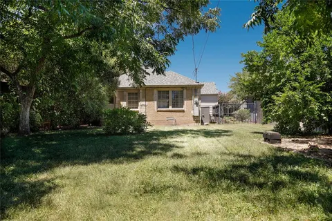 $3,400 | 5122 West Amherst Avenue, Dallas, TX 75209