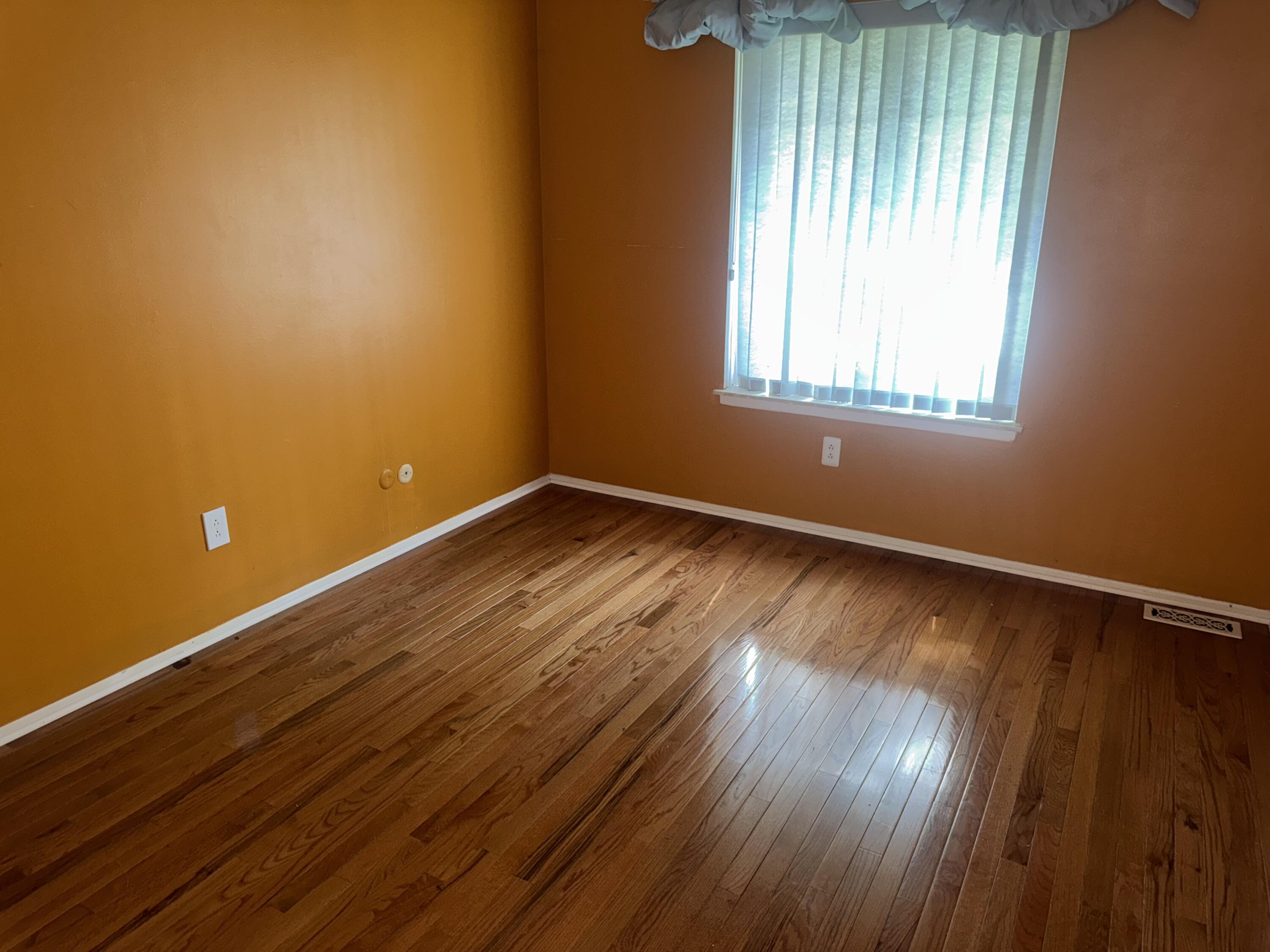 30220 Southfield Road, Unit 243 Southfield, MI 48076 - Photo 9 of 13 IMG_1336