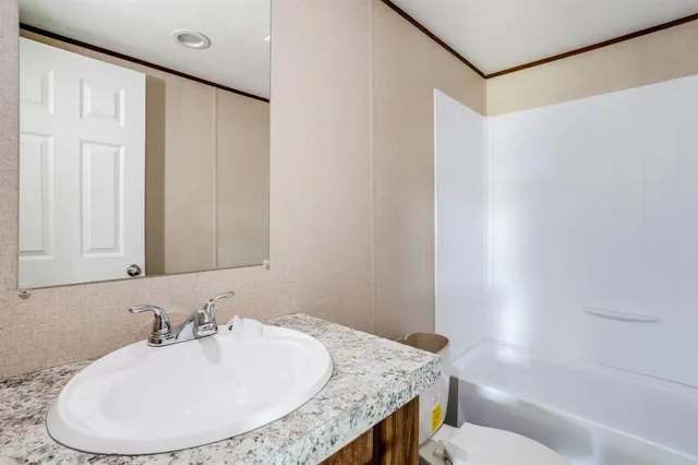 $349,999 | 168 County Road 3551, Paradise, TX 76073