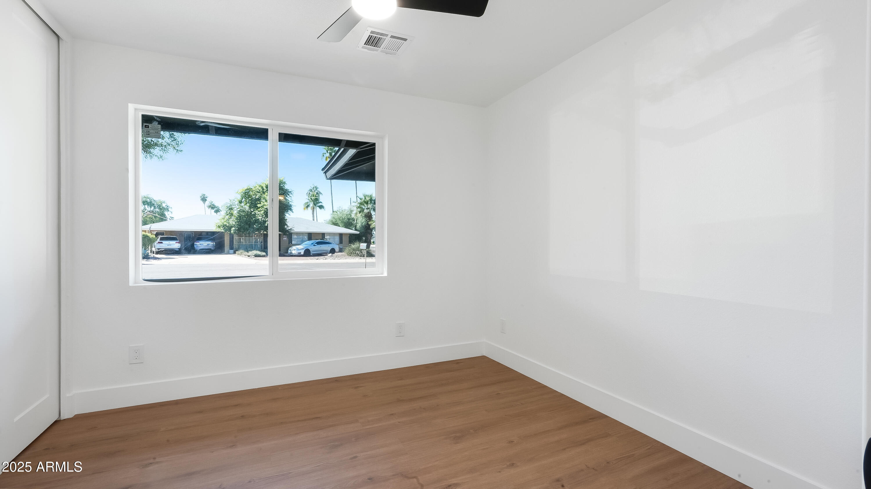 8829 North 17th Avenue Phoenix, AZ 85021 - Photo 21 of 38 18