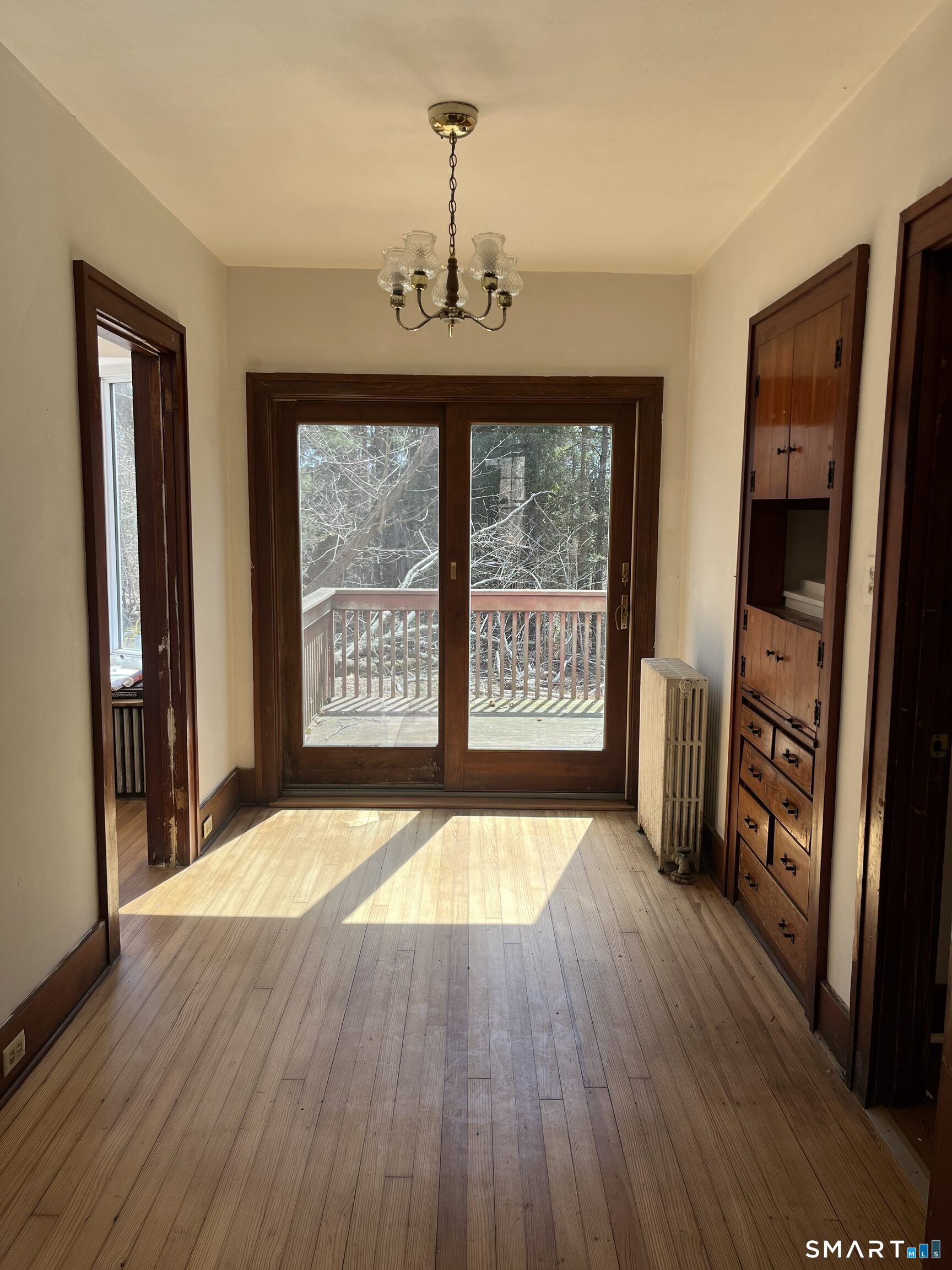 61 Cheshire Road Wallingford, CT 06492 - Photo 11 of 21
