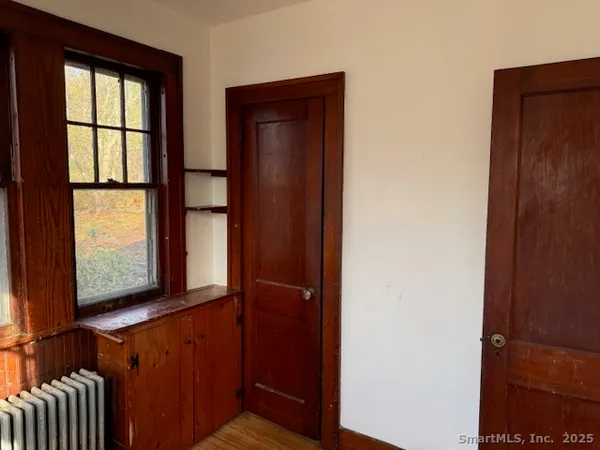 $499,999 | 61 Cheshire Road, Wallingford, CT 06492