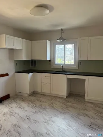 $499,999 | 61 Cheshire Road, Wallingford, CT 06492