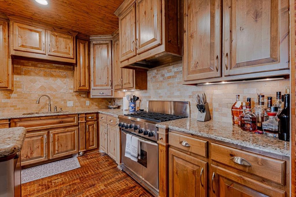 2033 Harbor Way, Unit 103 Graford, TX 76449 - Photo 6 of 22