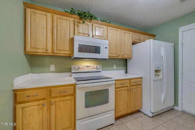 $175,000 | 506 Pilgrim Court, Unit B, Johnson City, TN 37601