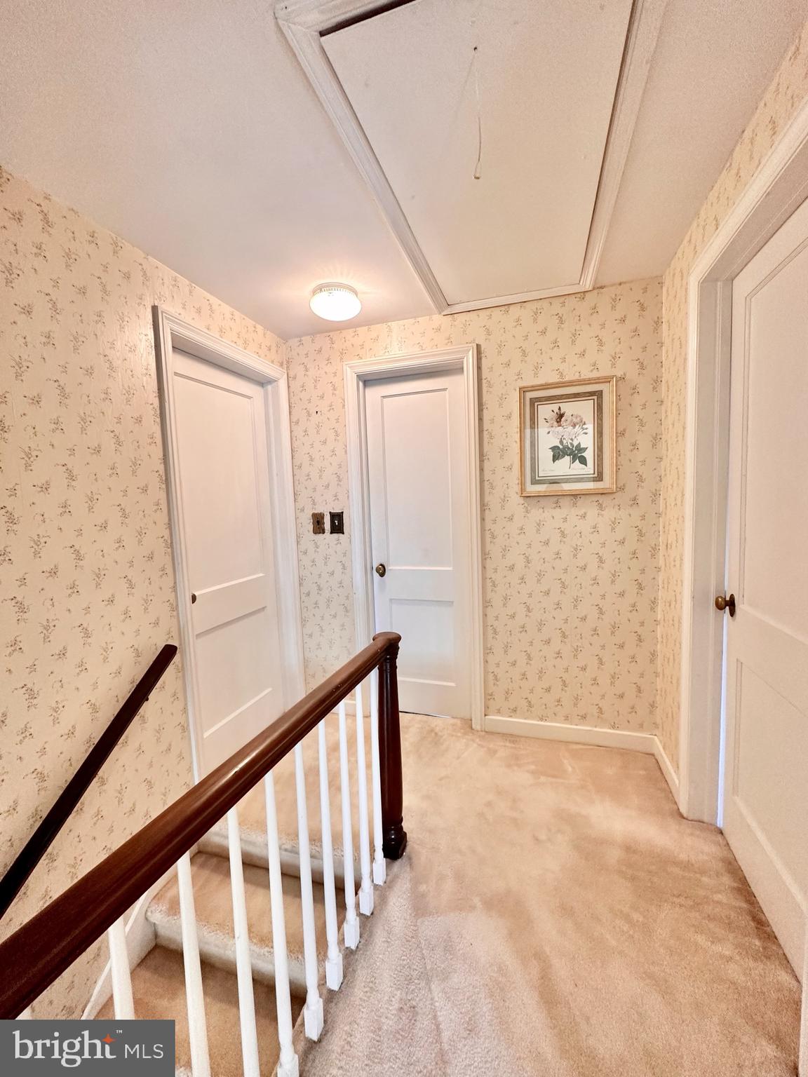 41 Harris Road Princeton, NJ 08540 - Photo 21 of 40 Second Floor Hall way