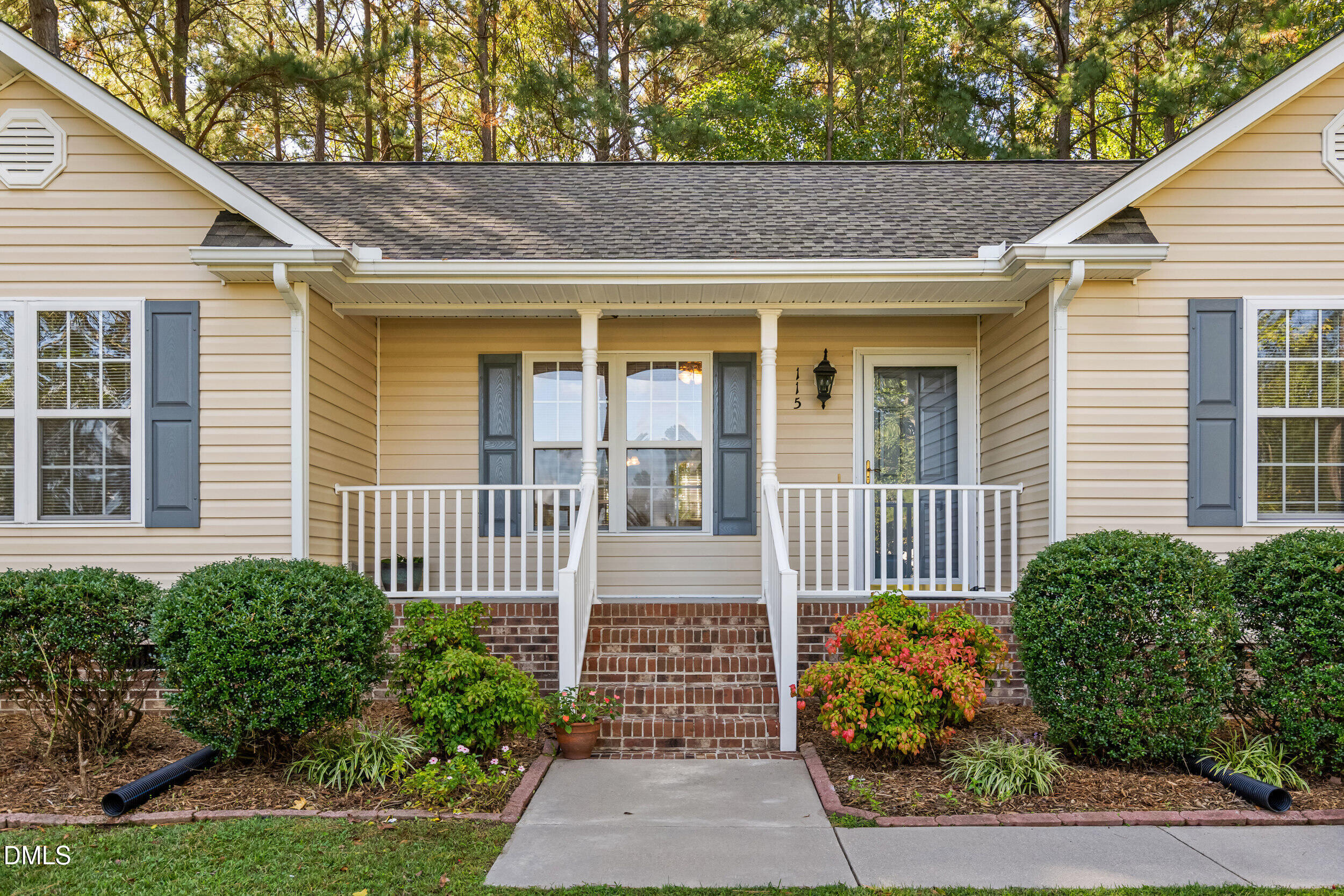 115 West Quail Ridge Road Oxford, NC 27565 - Photo 3 of 32 5_dsc08238