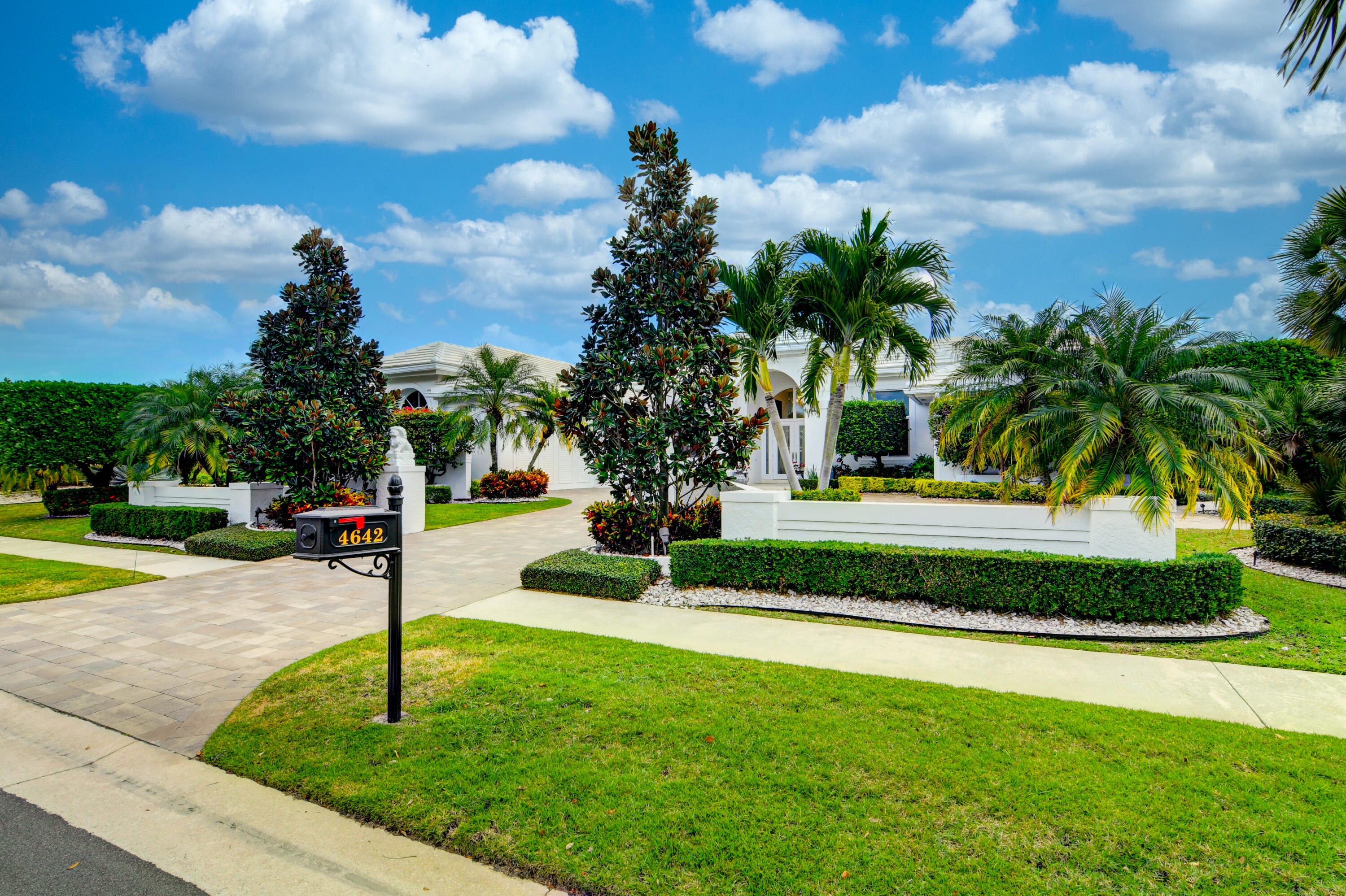 4642 Bocaire Boulevard Boca Raton, FL 33487 - Photo 14 of 95 28_dsc_9176_77_78_79_80