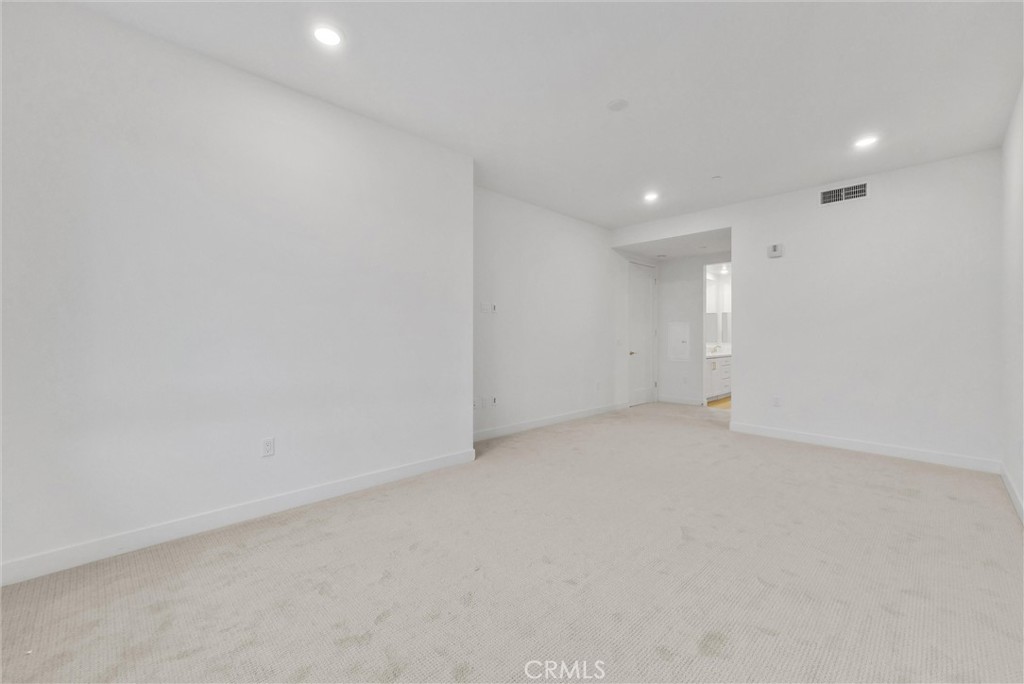 2205 Rivington Irvine, CA 92612 - Photo 33 of 38