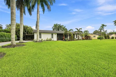 $1,335,000 | 13402 Southwest 29th Street, Davie, FL 33330
