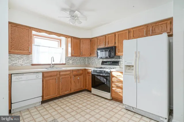 $270,000 | 2480 Gerald Court, Atco, NJ 08004