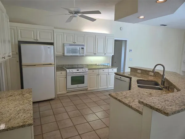 $3,595 | 5282 Far Oak Circle, Sarasota, FL 34238