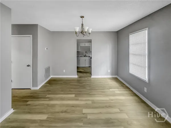 $1,500 | 1402 New Castle Street, Savannah, GA 31415