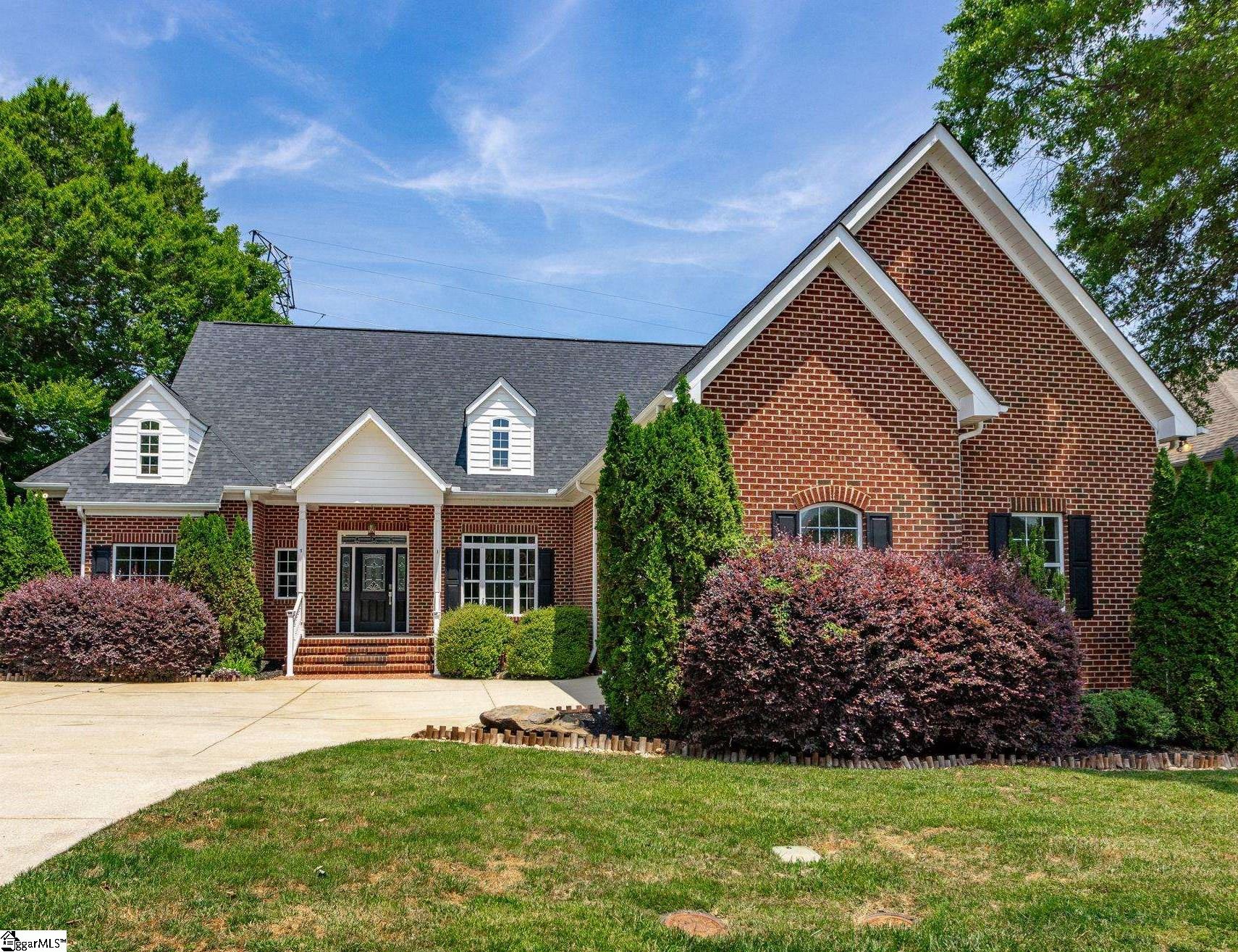 412 New Tarleton Way Greer, SC 29650 - Photo 1 of 36 Gallery Image 1