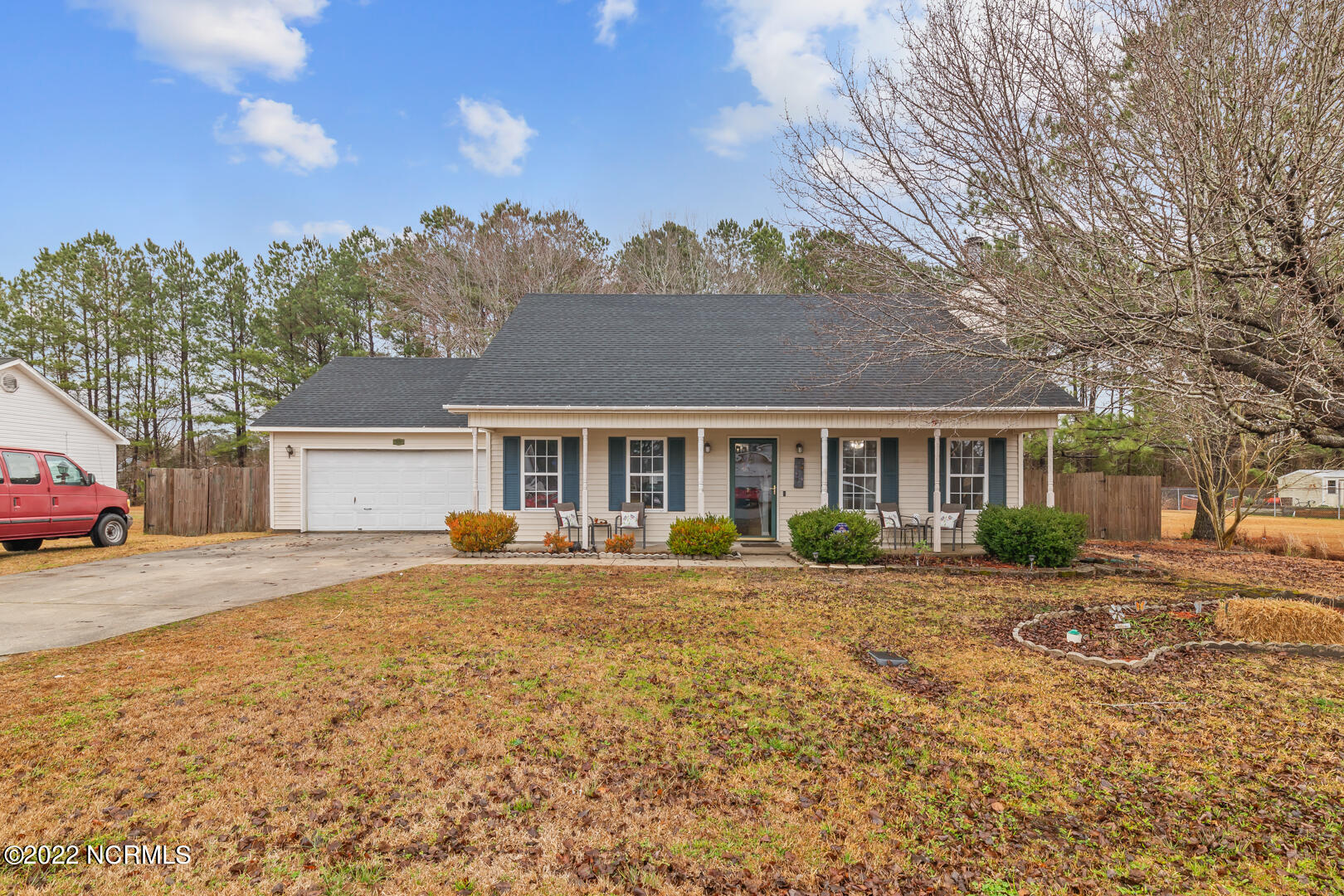 371 Running Road Jacksonville, NC 28546 - Photo 1 of 16 Front Photo