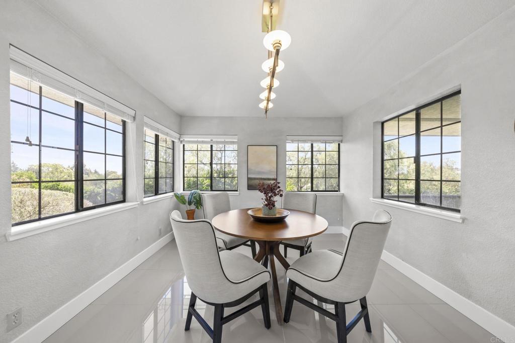 19 Gateview Drive Fallbrook, CA 92028 - Photo 26 of 76 19 Gateview Dr, Fallbrook, Luxury Home, Single-Level Main Floor Living, Attached ADU, Guard-Gated
