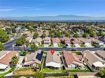$715,000 | 976 Miraflores Drive, Corona, CA 92882