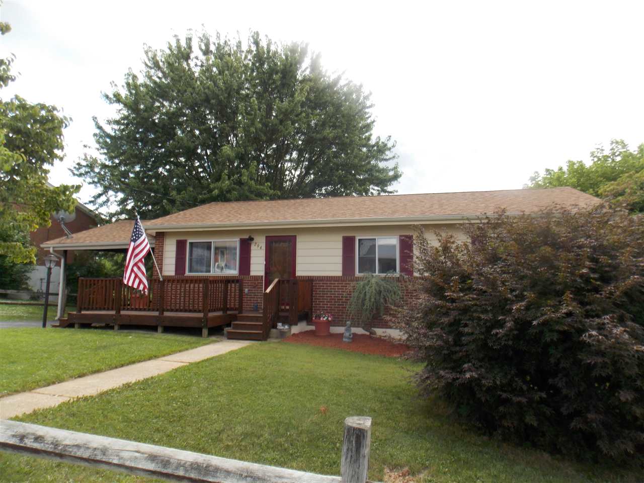 294 Grandon Road Staunton, VA 24401 - Photo 2 of 26 Gallery Image 2