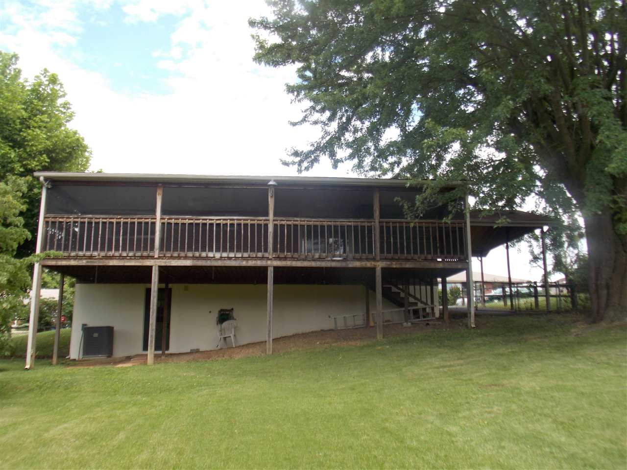 294 Grandon Road Staunton, VA 24401 - Photo 3 of 26 Gallery Image 3