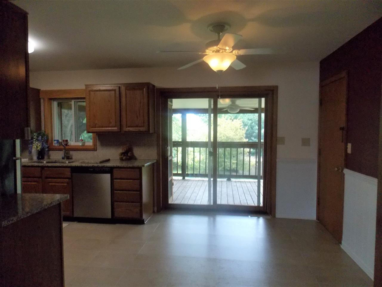 294 Grandon Road Staunton, VA 24401 - Photo 7 of 26 Gallery Image 7