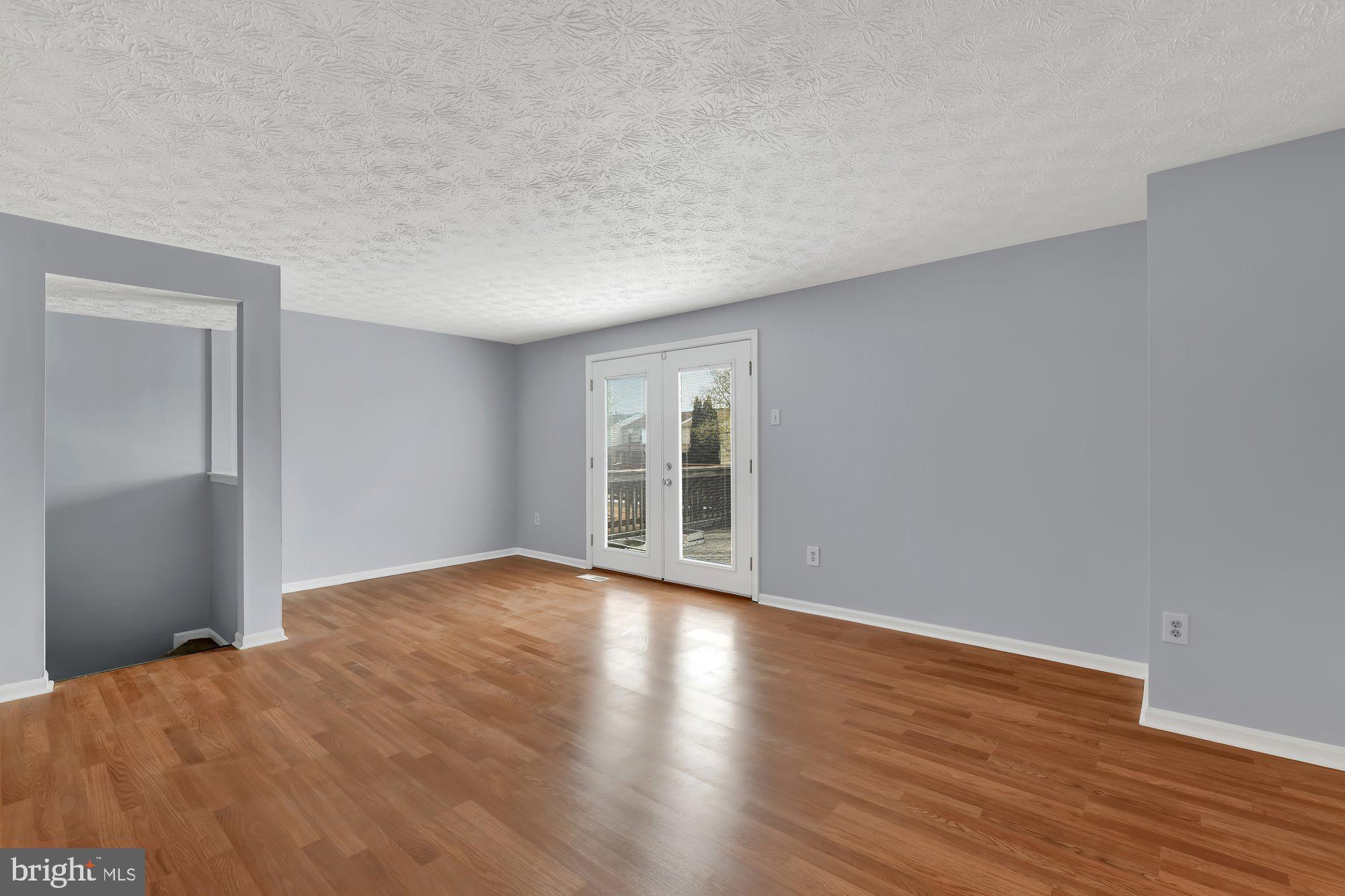 15 Rader Court Baltimore, MD 21234 - Photo 5 of 15 Perfect for entertaining w walkout to deck!