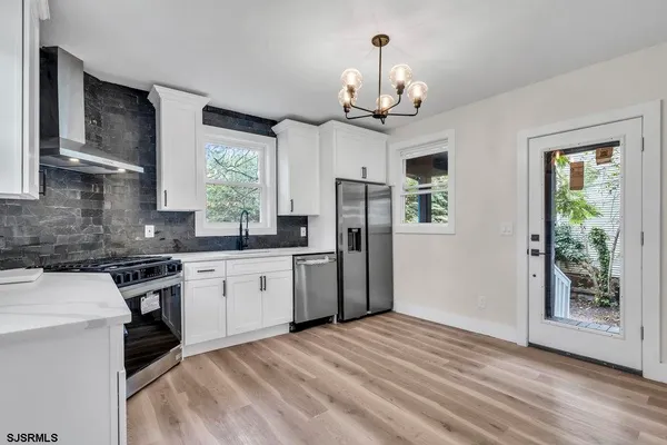 $2,700 | 420 Philadelphia Avenue, Egg Harbor City, NJ 08215