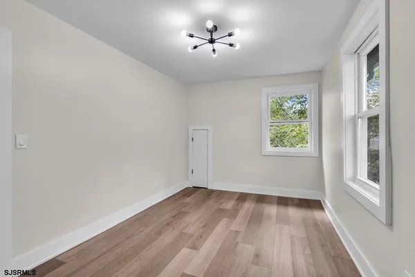 $2,700 | 420 Philadelphia Avenue, Egg Harbor City, NJ 08215