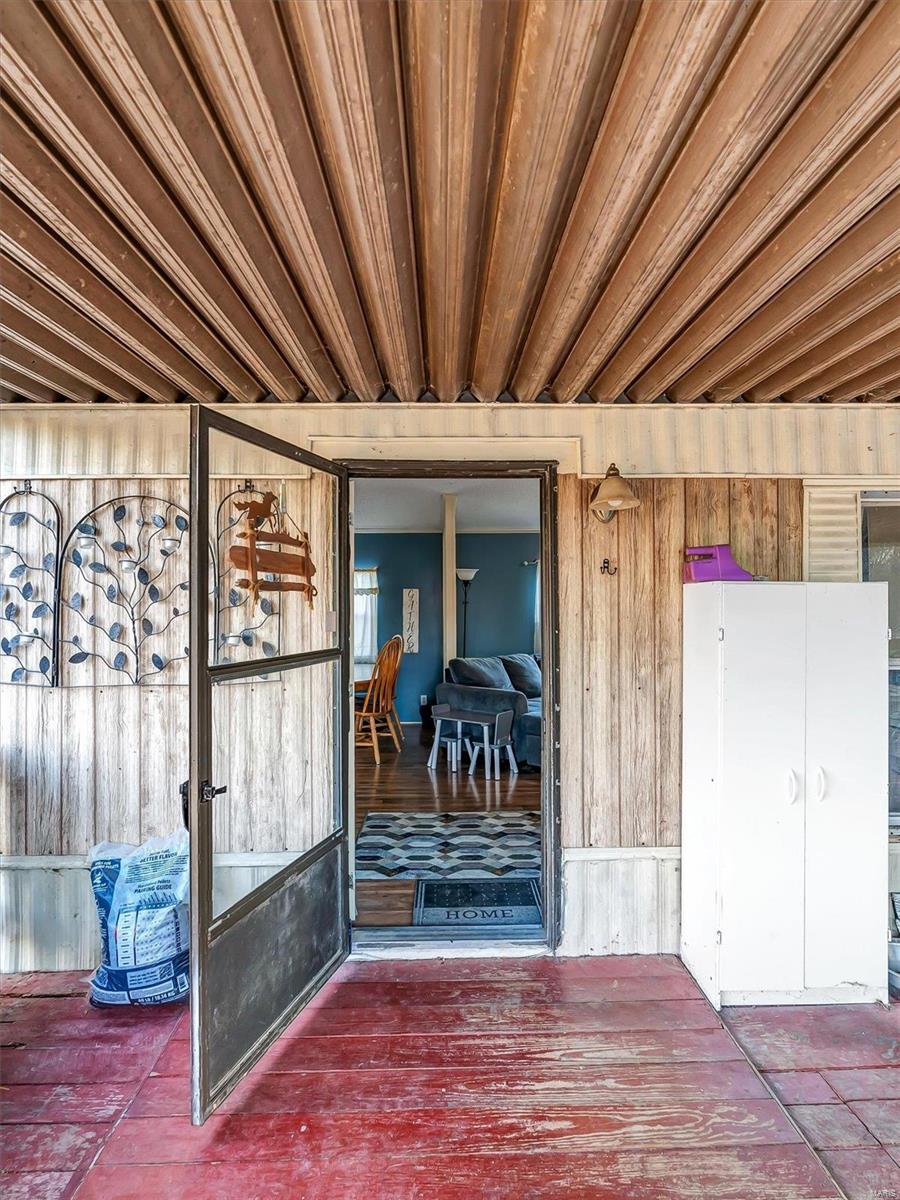 720 Frst Wds Trail St. Clair, MO 63077 - Photo 2 of 39