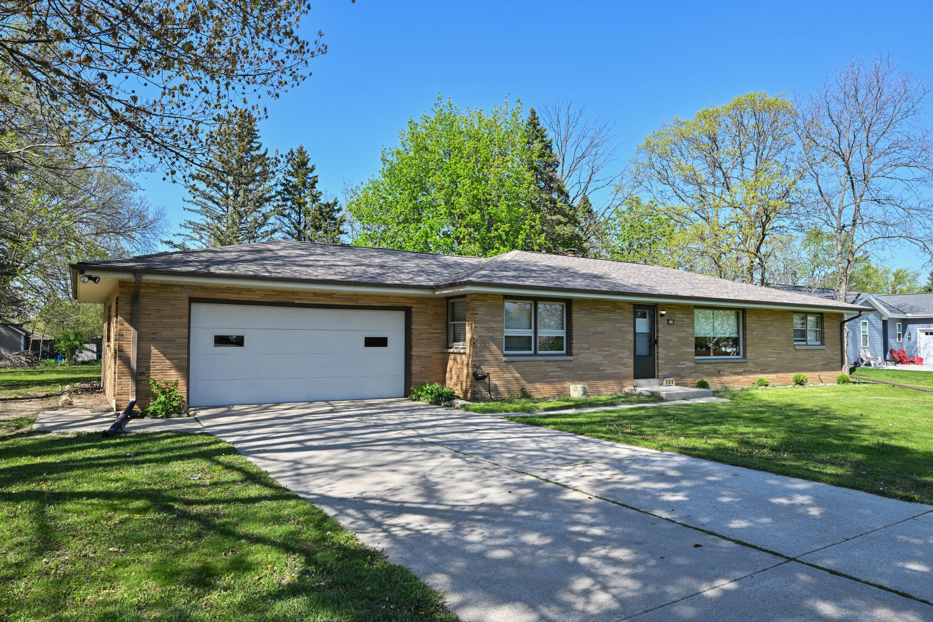 500 East Oakwood Road Oak Creek, WI 53154 - Photo 25 of 25 Photo (1)