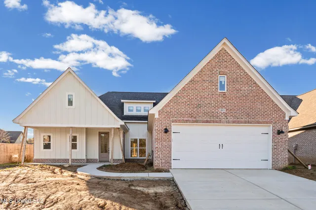 $386,500 | 2651 Della Street, Hernando, MS 38632