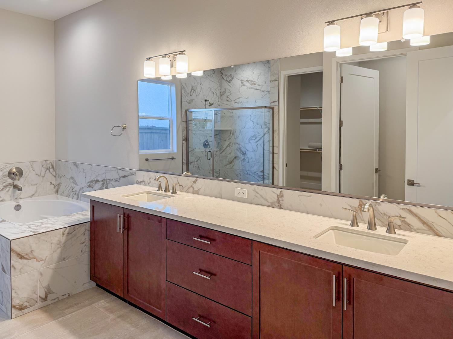 4132 Blackfish Road Madera, CA 93636 - Photo 17 of 47