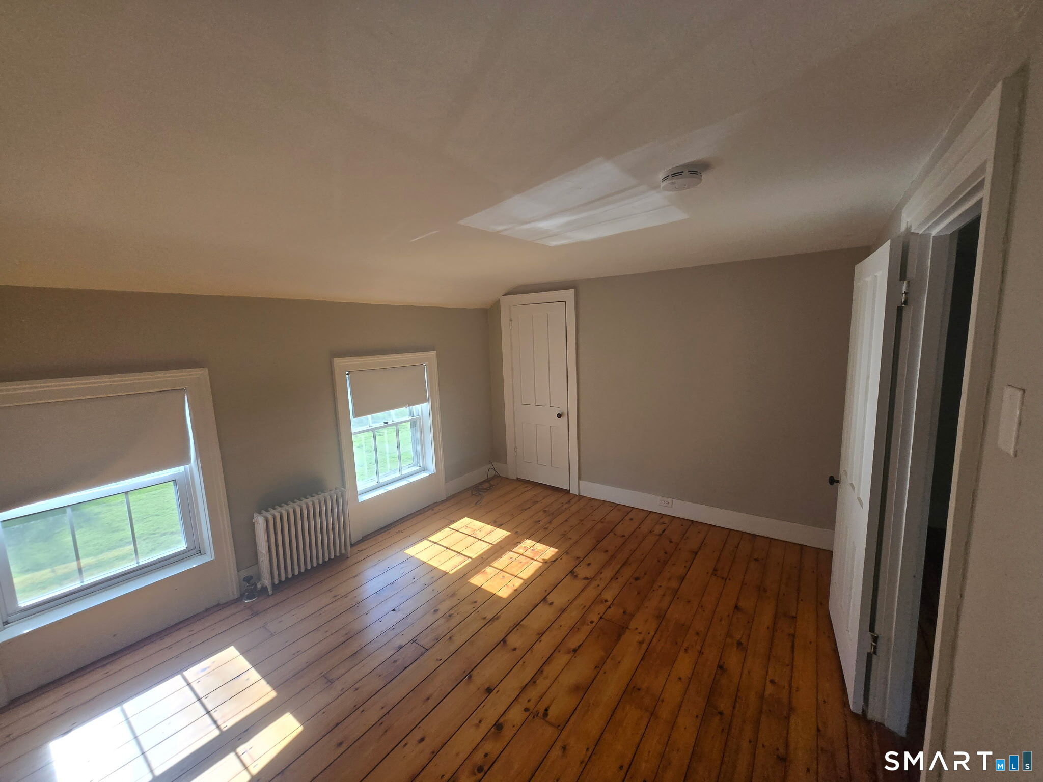 217 High Street Groton, CT 06355 - Photo 5 of 9