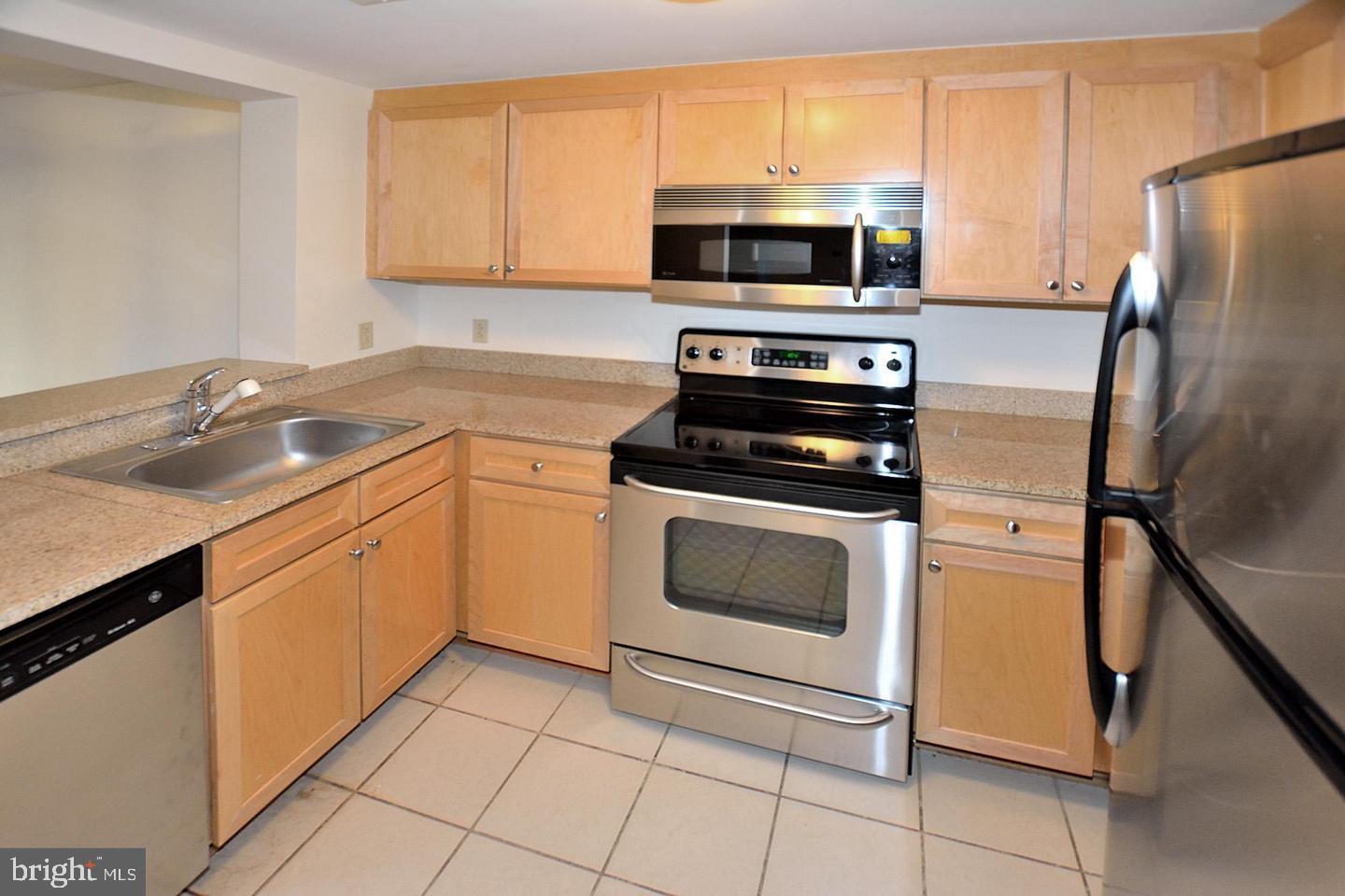 1150 K Street Northwest, Unit 1010 Washington, DC 20005 - Photo 4 of 12