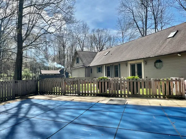 $499,900 | 1401 Meadow Lane, Hillsdale, MI 49242