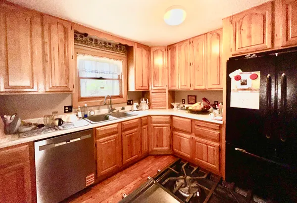 $499,900 | 1401 Meadow Lane, Hillsdale, MI 49242