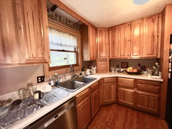 $499,900 | 1401 Meadow Lane, Hillsdale, MI 49242
