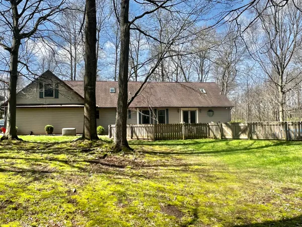 $499,900 | 1401 Meadow Lane, Hillsdale, MI 49242