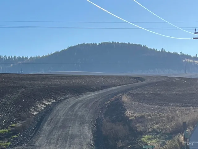 $200,000 | Tbd Tbd Gray Lane, Unit 2, Viola, ID 83872