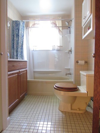 20 Raymond Road Salem, MA 01970 - Photo 11 of 18 Gallery Image 11