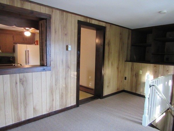 20 Raymond Road Salem, MA 01970 - Photo 8 of 18 Gallery Image 8