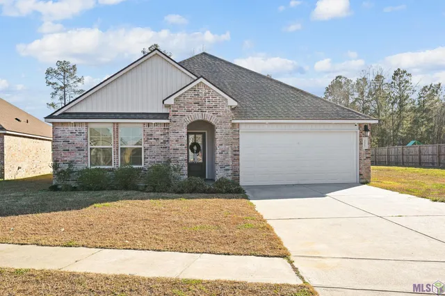 $265,000 | 35572 Grovemont Drive, Walker, LA 70785