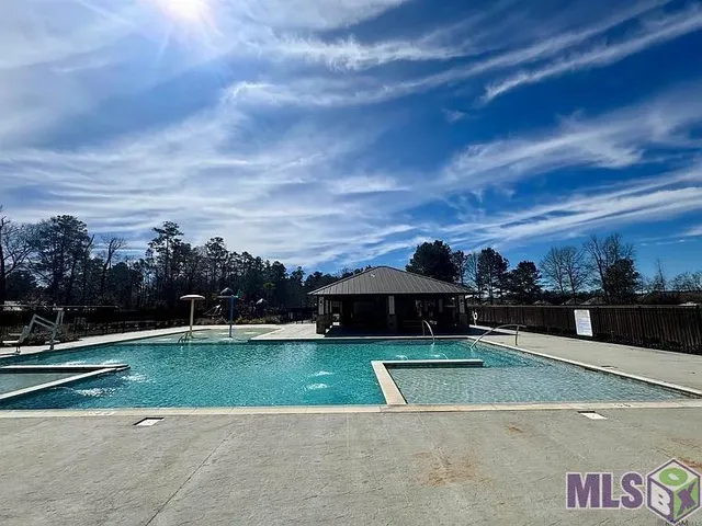 $265,000 | 35572 Grovemont Drive, Walker, LA 70785