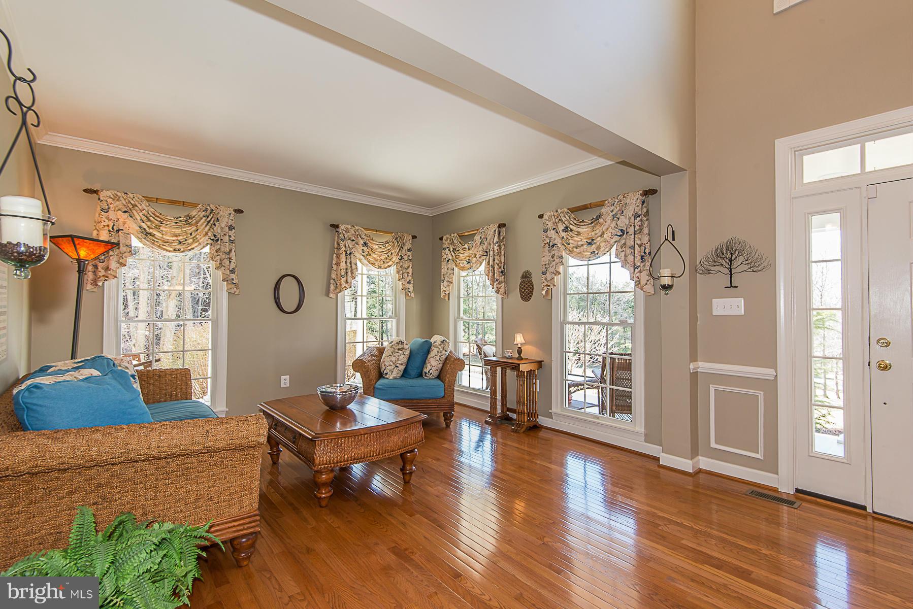 2761 Wynfield Road West Friendship, MD 21794 - Photo 8 of 30 Living Room