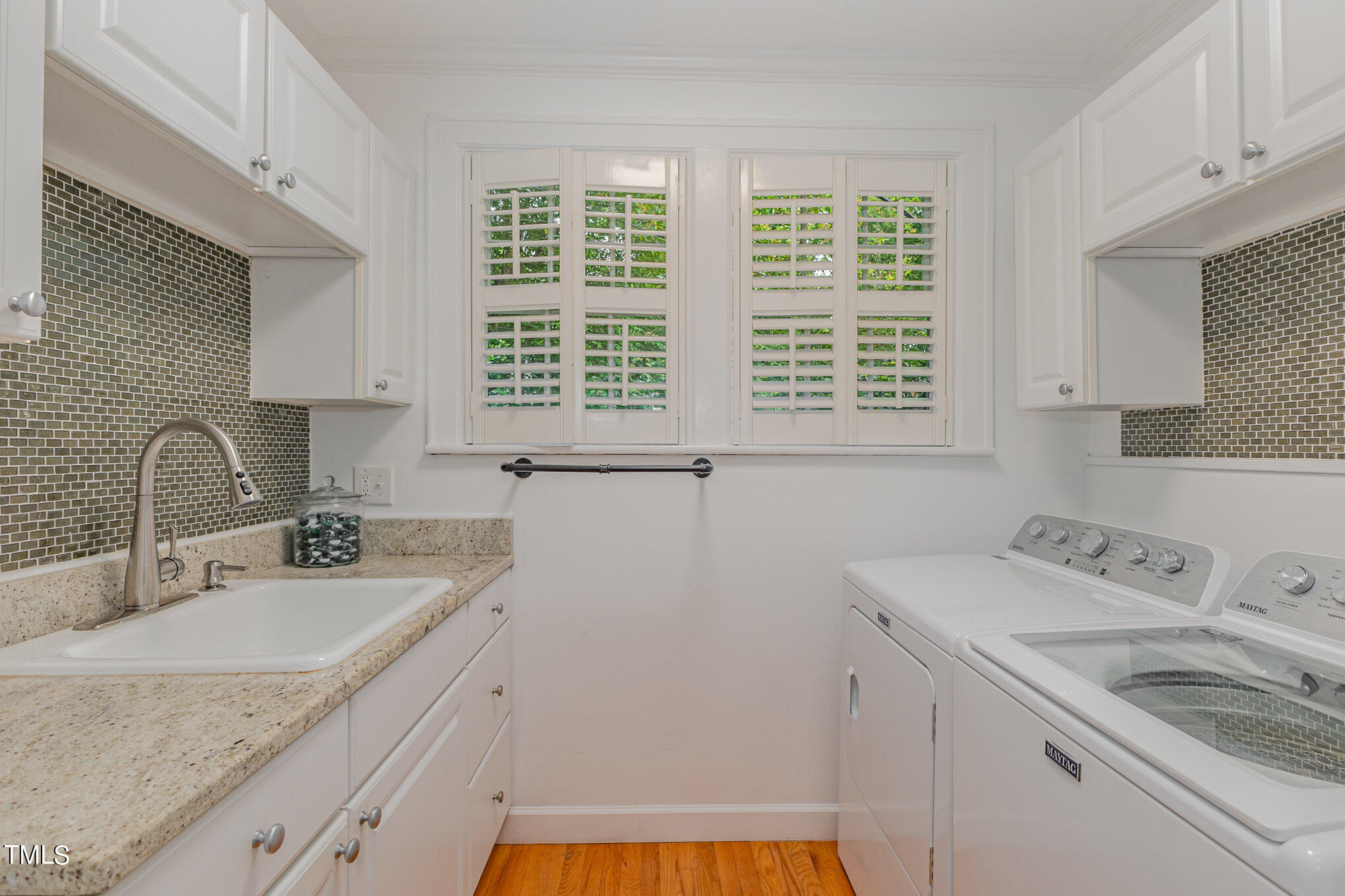1506 Doughton Street Raleigh, NC 27608 - Photo 15 of 27 017_cy1a8337-edit