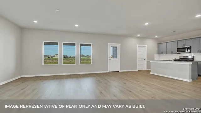 $372,990 | 473 Atticus Cove, Lockhart, TX 78644